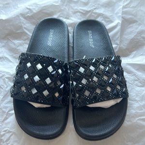 FashionNova Women’s Slides (Black)- BRAND NEW!!!